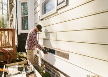 Siding Replacement Contractors | Revive HRG
