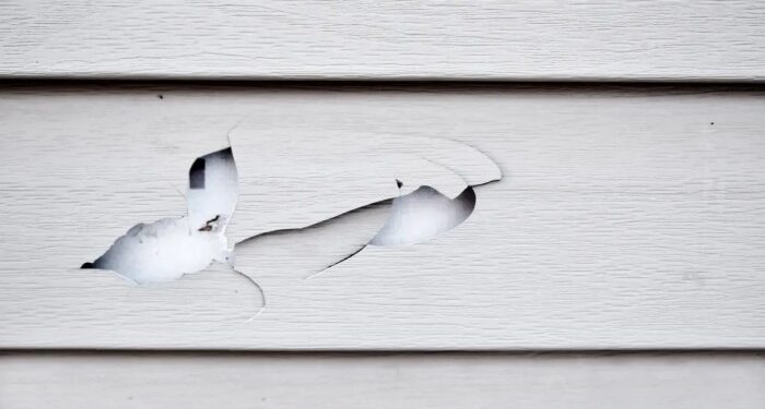 Steps to Fix Vinyl Siding | My Home HandyMan